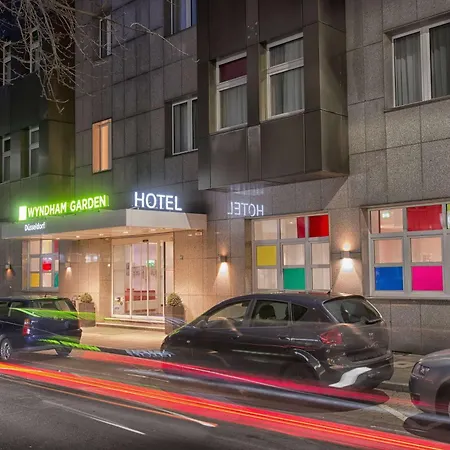 Hotel Wyndham Garden Centre Koenigsallee Dusseldorf