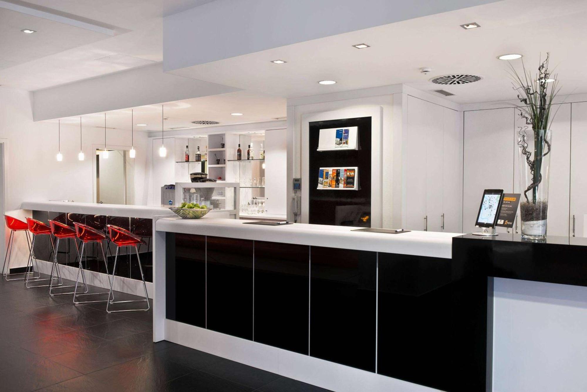 Hotel Wyndham Garden Centre Koenigsallee Dusseldorf